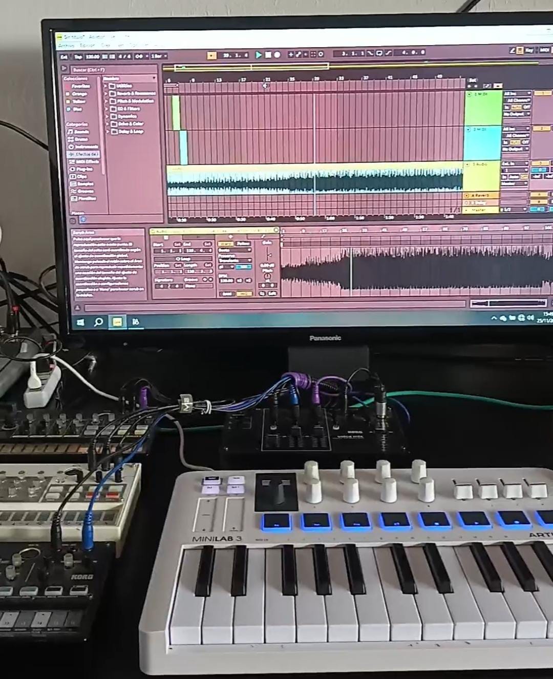 Estación de trabajo de Toni con Ableton Live